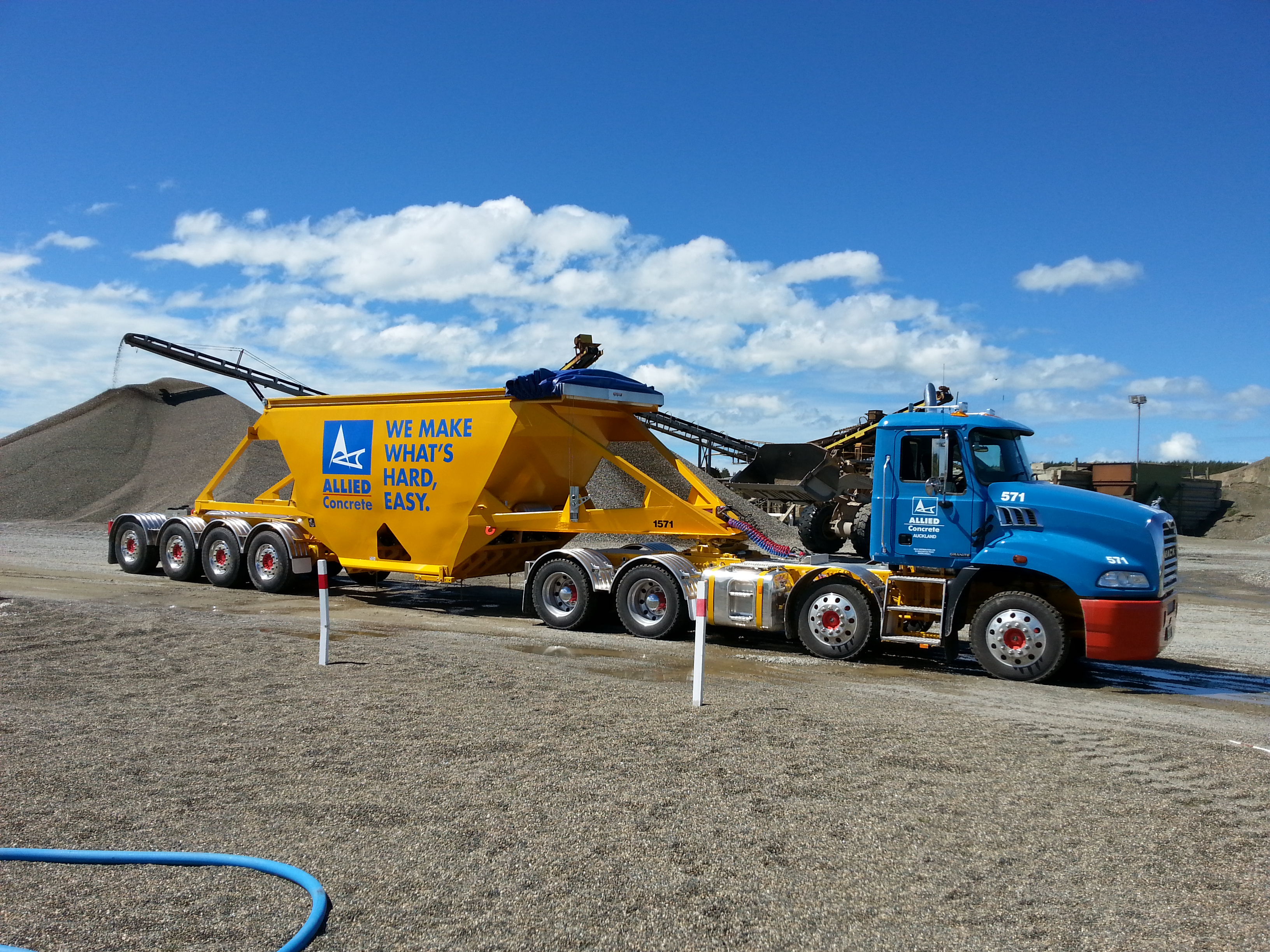 TES - Transport Engineering Southland | Belly/Bottom Dumper