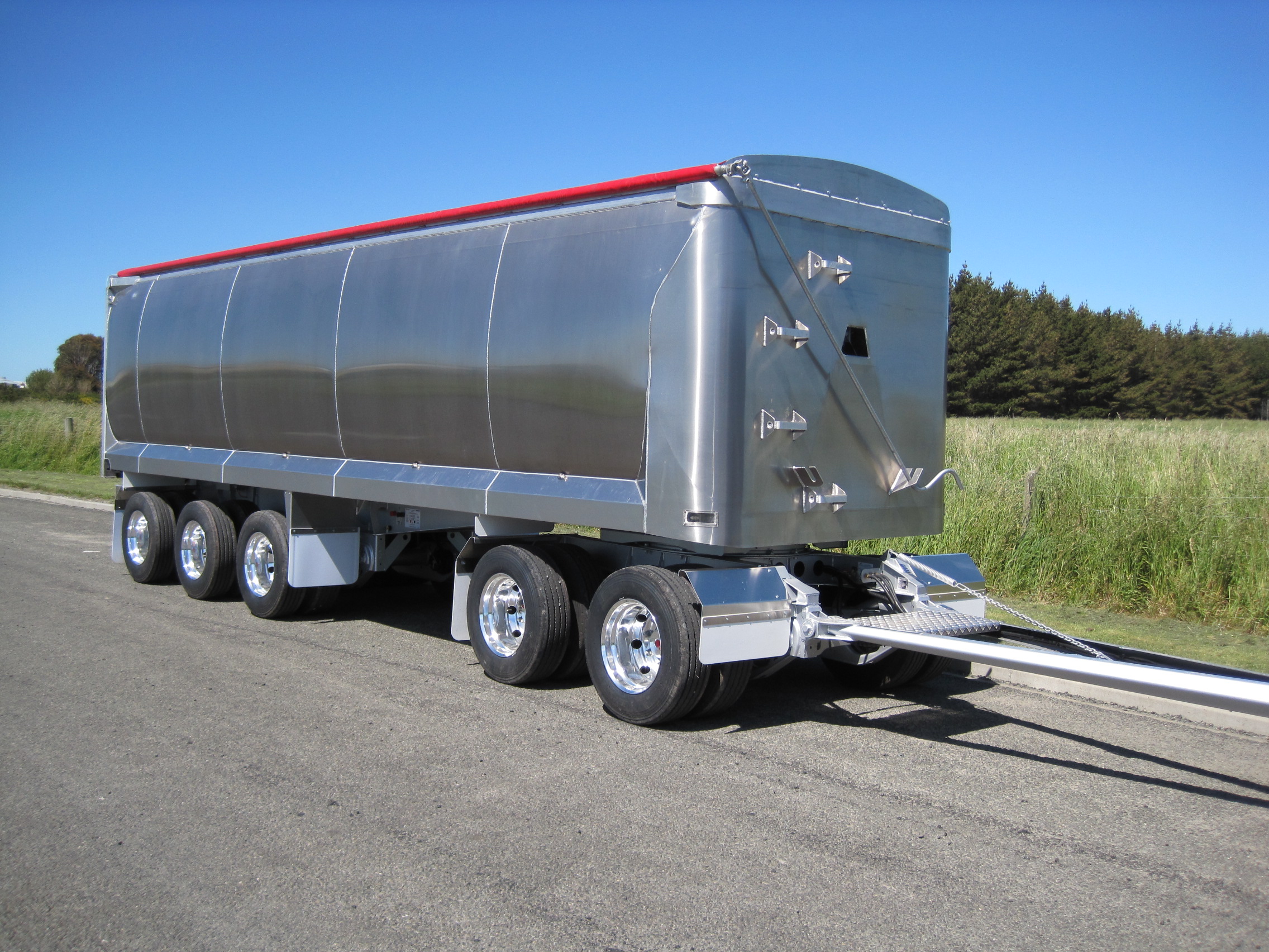TES - Transport Engineering Southland | 5 Axle alloy | Bathtub trailer